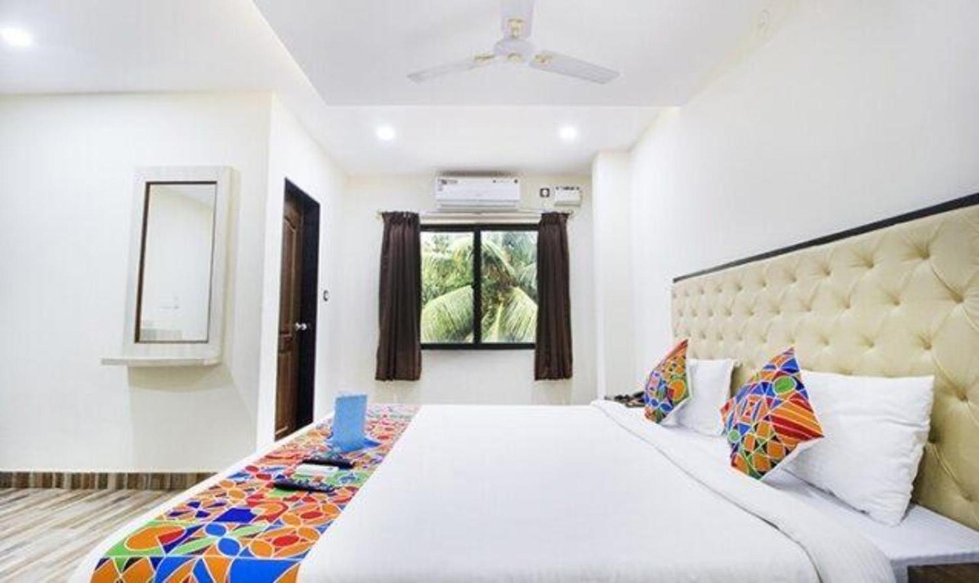 Fabexpress Orchid The Sky Hotel Calangute Bagian luar foto