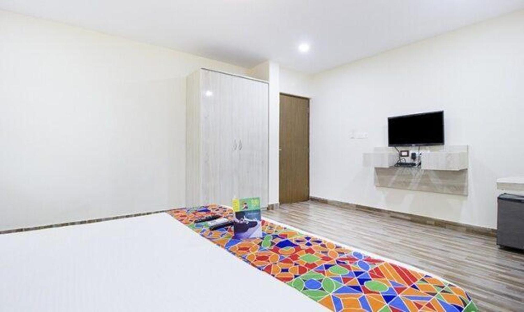 Fabexpress Orchid The Sky Hotel Calangute Bagian luar foto