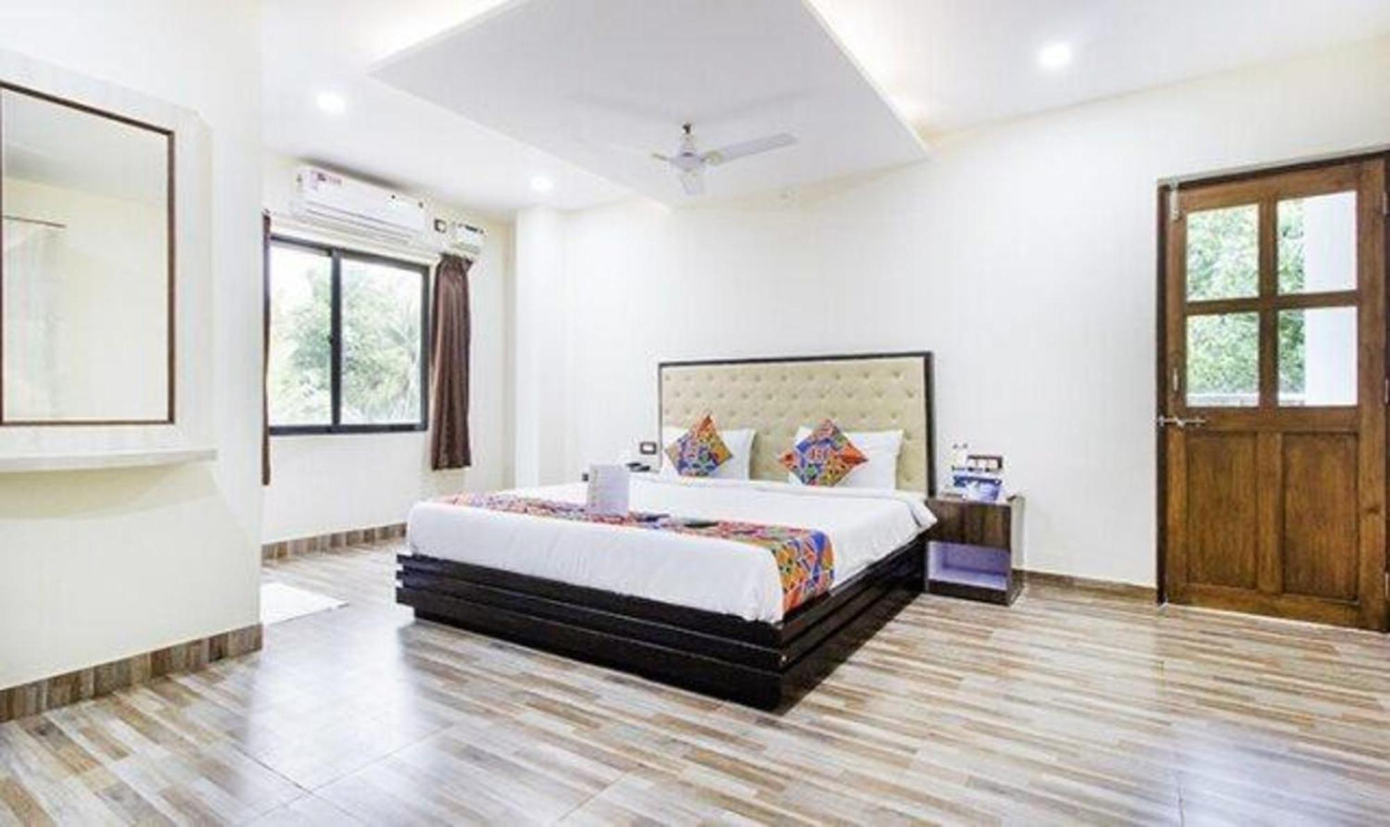 Fabexpress Orchid The Sky Hotel Calangute Bagian luar foto